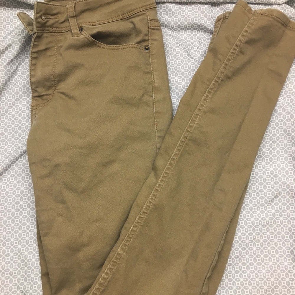 Tan skinny jeans